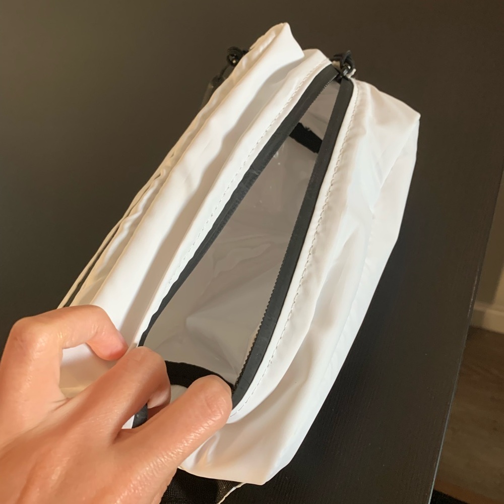 Lafuma purse/makeup purse